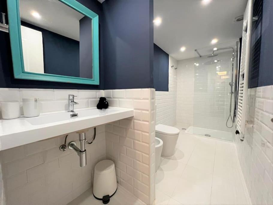 Location Spacious Charming 2 Great Views Apartment Lisbon
