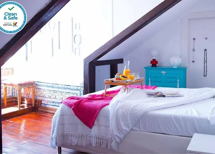 Best Location Spacious Charming 2 Rooms Great Views