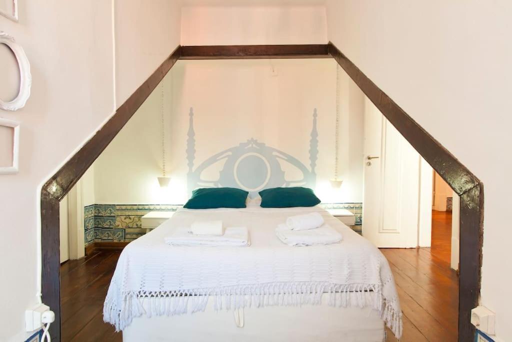 Location Spacious Charming 2 Great Views Apartment *