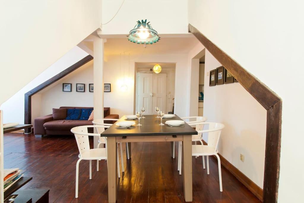 Location Spacious Charming 2 Great Views Apartment *